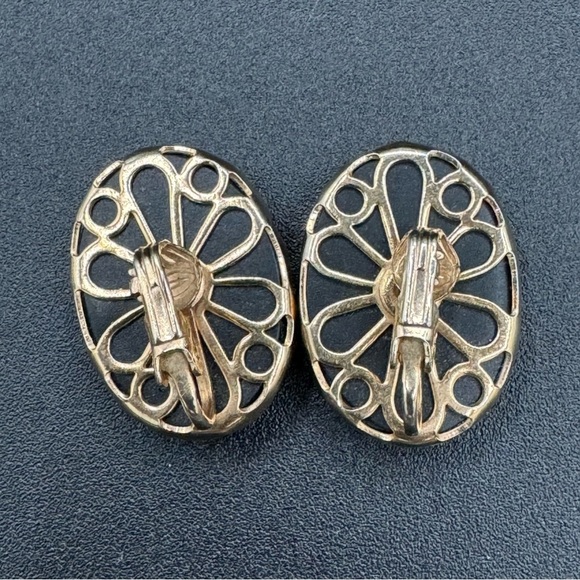 Vintage Mid-Century Sarah Coventry Black Mirror Cabochon Clip On Earrings - Picture 6 of 12